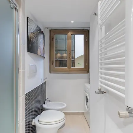 Iflat Elegant Retreat By The Vatican Apartmán